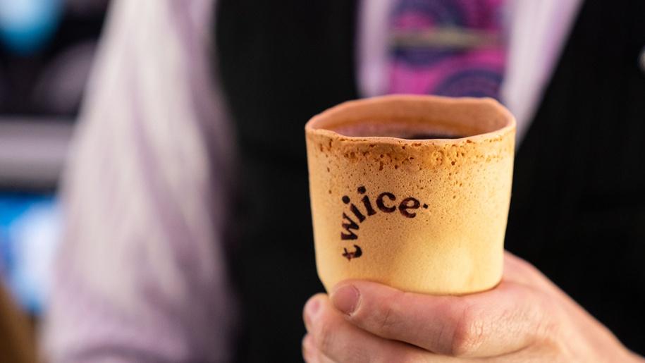 Air New Zealand : des tasses à café comestibles
