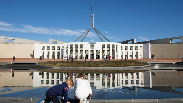 parlement australien face