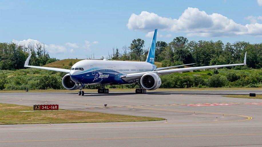 Boeing recommande la mise à terre de certains B777