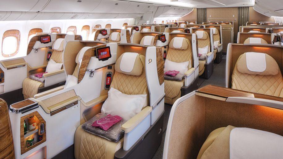 Emirates : sièges plus spacieux dans la Business des B777-200LR