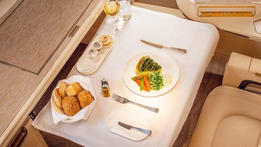 Emirates dining new 2 menuvegetalien