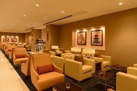 salon emirates narita 2015