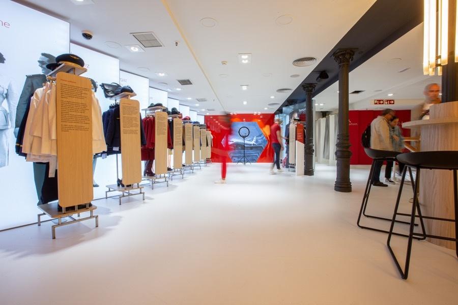 iberia pop up uniformes2