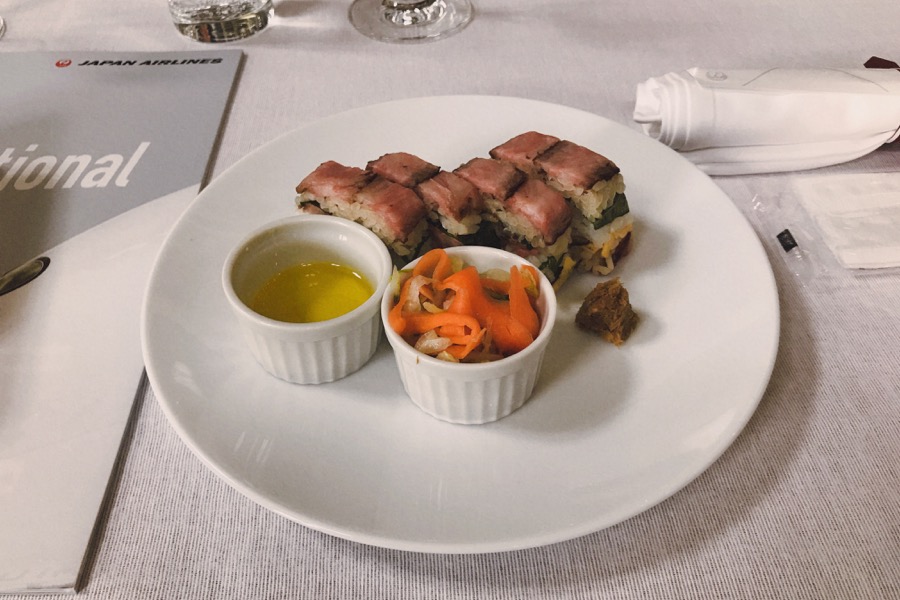 terrine wagyu businesstravel jal 2025