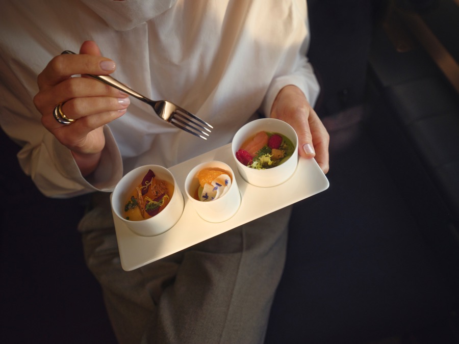 first entree fox lufthansa 2026