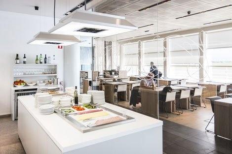 brussels airlines the suite 1