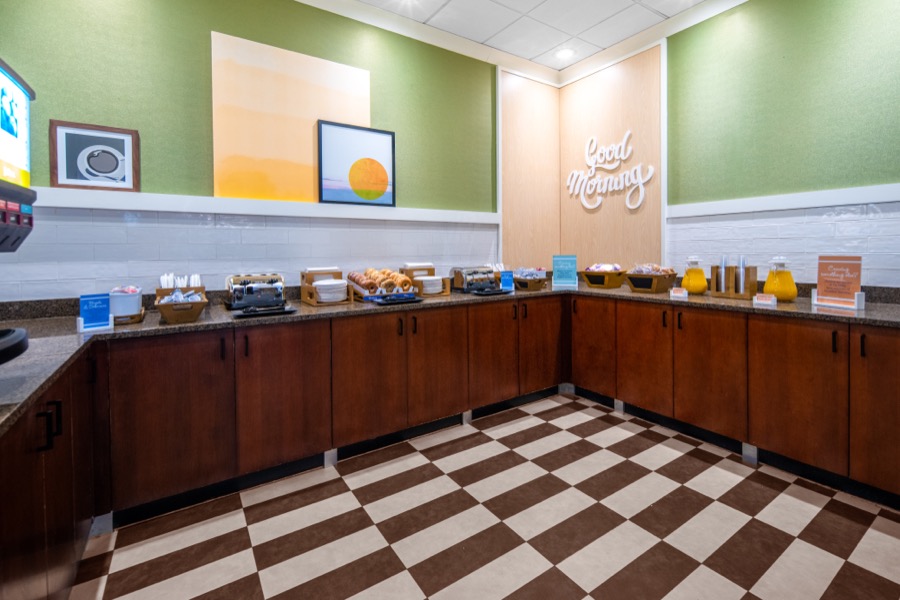 Spark by Hilton Signature Bagel Bar 1 2