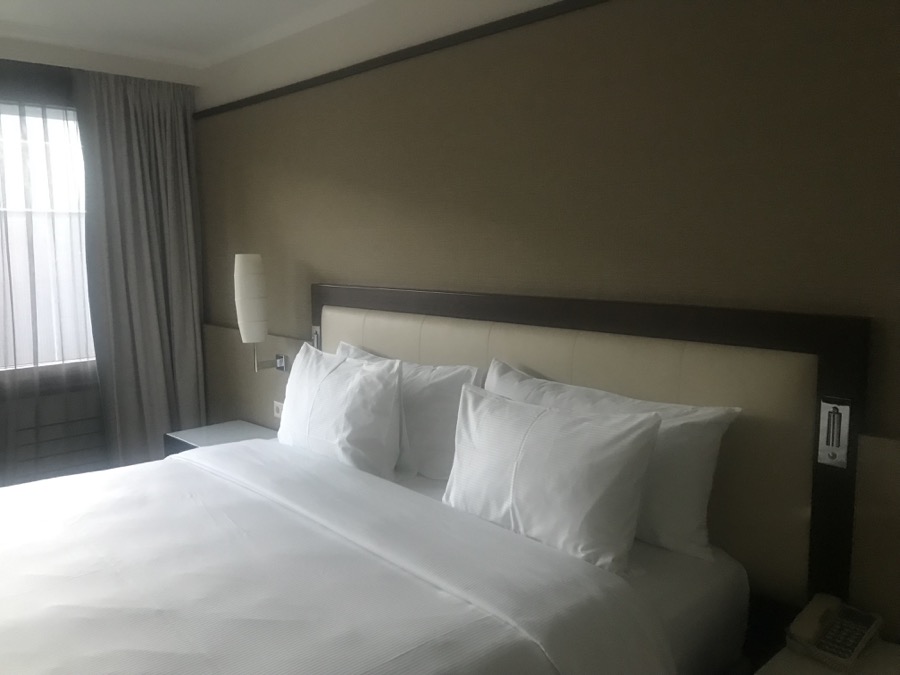 hilton geneve lit