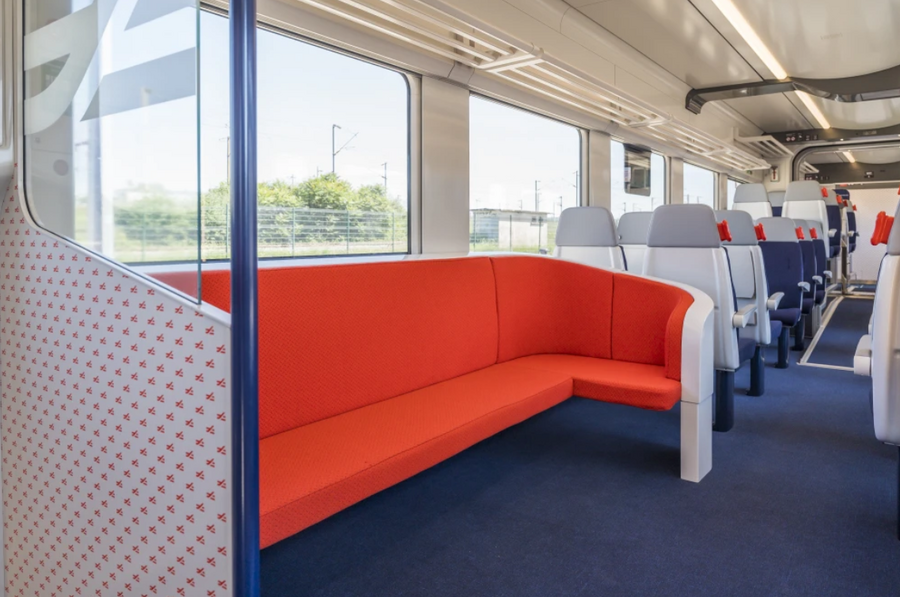 cdg express rame interieur2 900