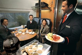 ice-train-interieur